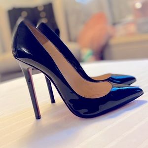 Christian Loboutin So Kate Patent pumps
